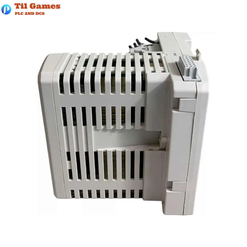 ABB DO828 3BSE069055R1 S800 I/O Systems Digital Output Module