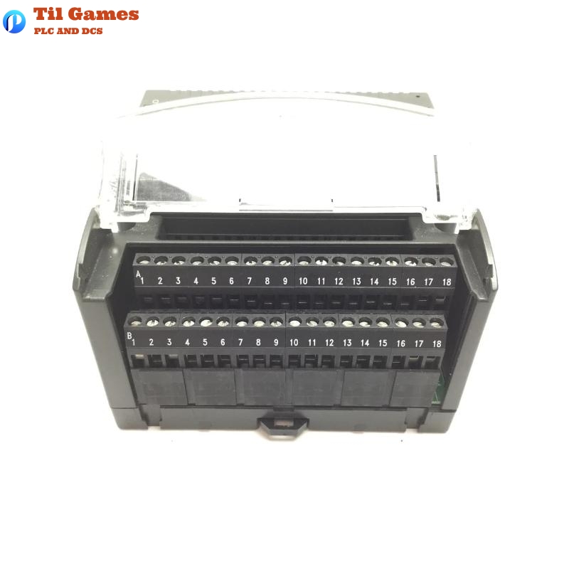 GE IC200CHS002B VersaMax I/O Carrier, Local Box Style