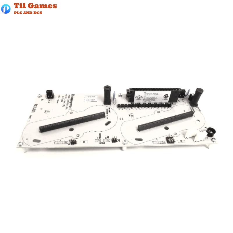 Honeywell CC-TAOX61 51307081-175 Series-C Analog Output IOTA Module