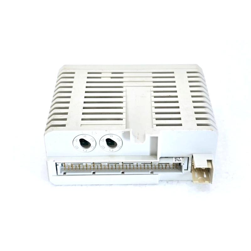 ABB DI880 3BSE028586R1 S800 I/O Systems Digital Input Module