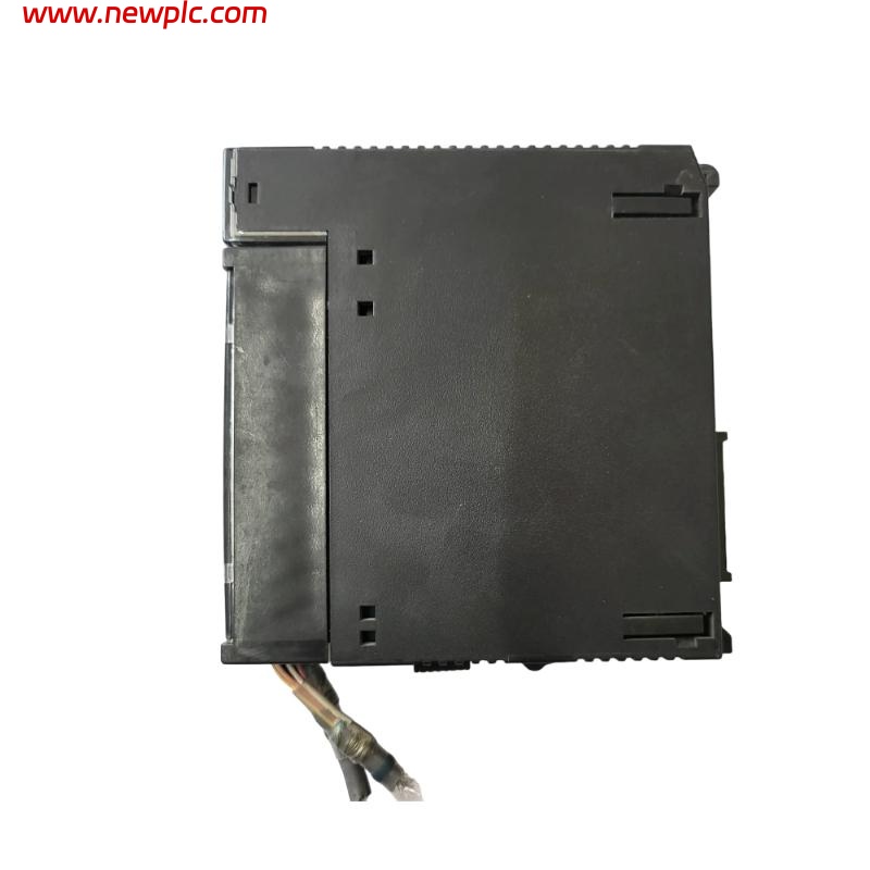 GE HE693STG884 Analog I/O Module