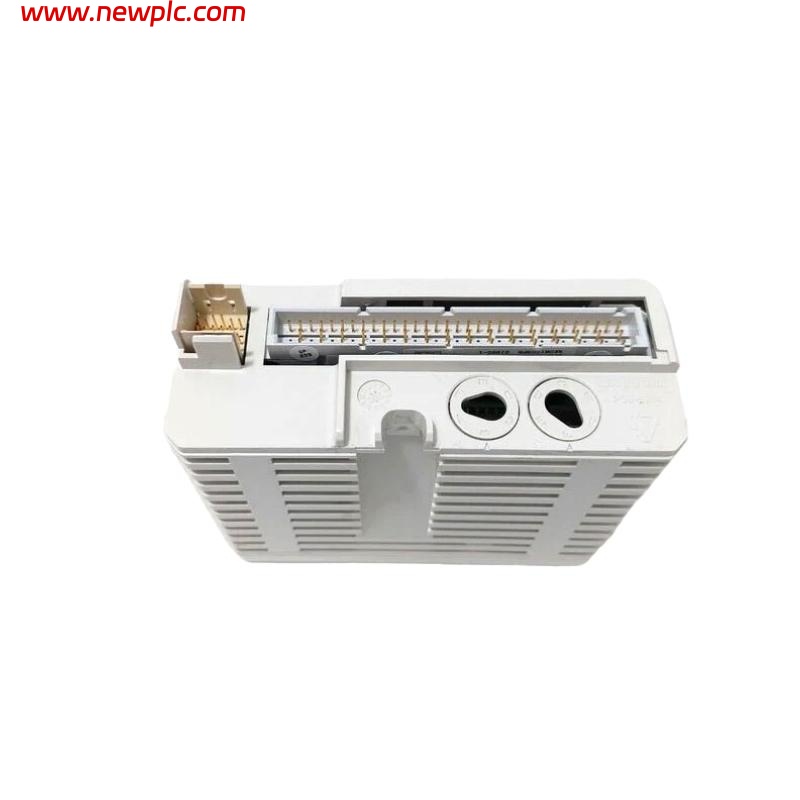 ABB DI885 3BSE013088R1 S800 I/O System Digital Input Module