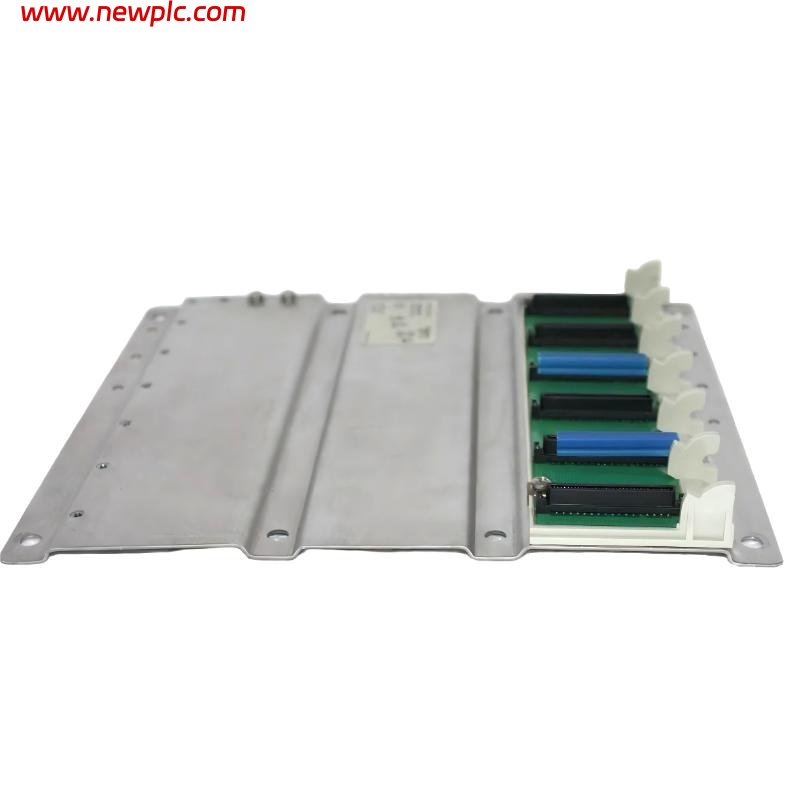 Schneider 140XBP00600 6 Slots Racks Backplanes