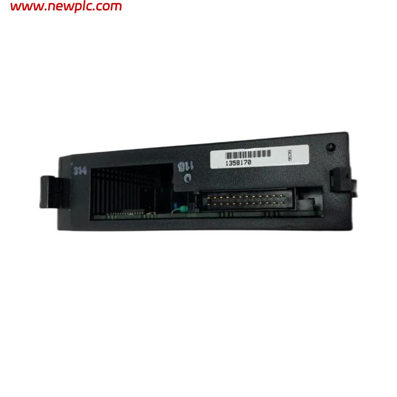 GE Fanuc IC693MDL940 Relay Output Module