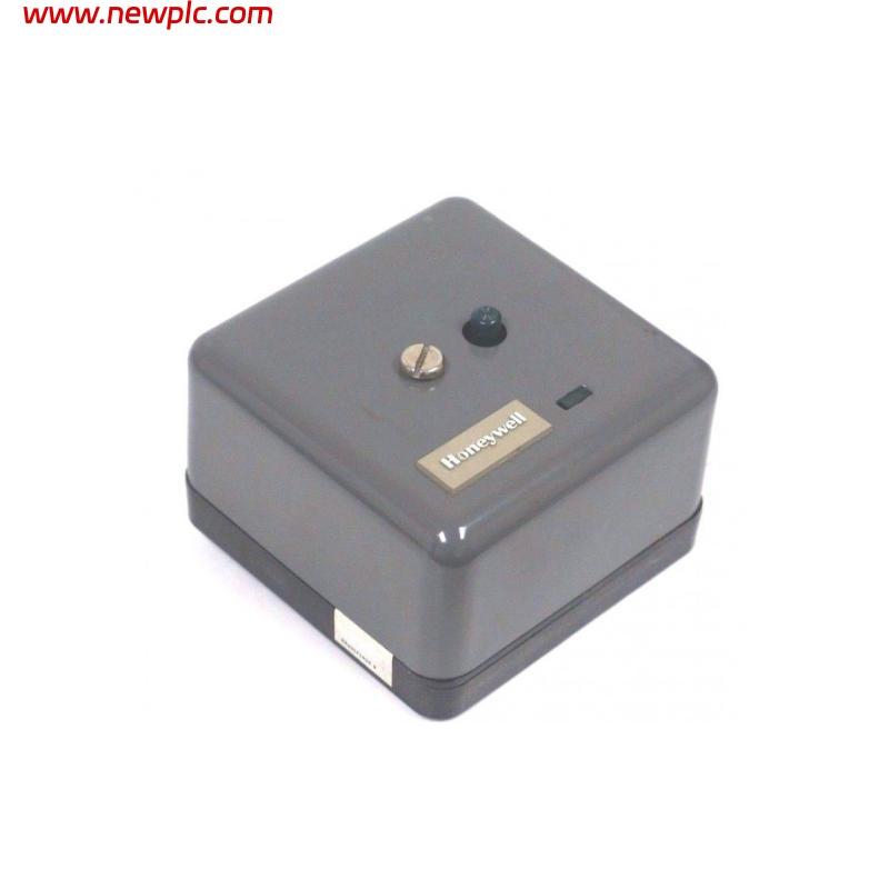 Honeywell RA890G1245 Protectorelay Flame Safeguard Burner Control