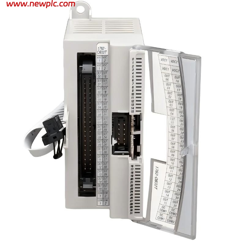 Allen Bradley 1762-OB32T 24 V DC sourcing transistor output module Allen Bradley 1762-OB32T 24 V DC sourcing transistor output module