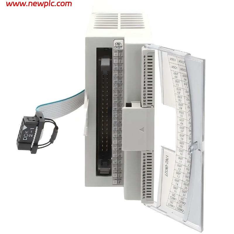 Allen Bradley 1762-OV32T 32‑point sinking transistor DC output module