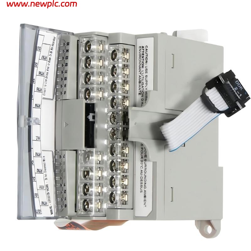 Allen Bradley 1762SC-OF8 8‑channel analog output expansion module