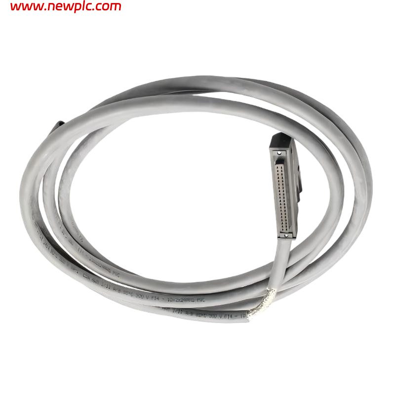 Schneider BMXFCW301S Preassembled Shielded Cordset / I/O Module Connection Cable Schneider BMXFCW301S Preassembled Shielded Cordset / I/O Module Connection Cable