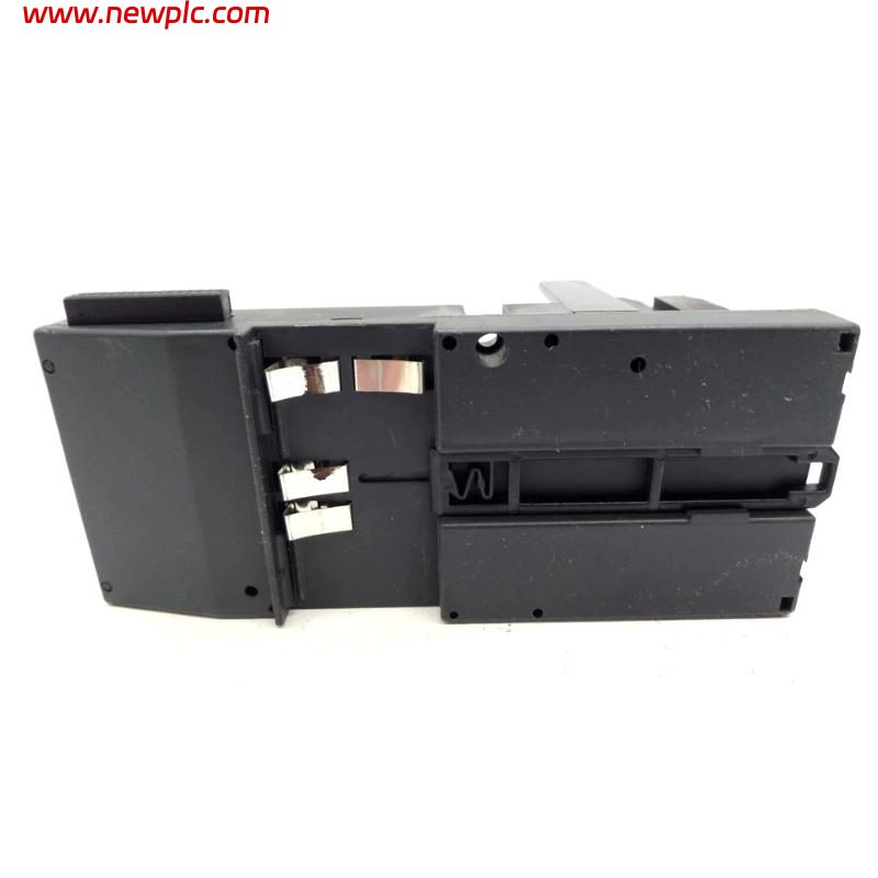 GE IC200CHS022L Compact Box-Style I/O Carrier