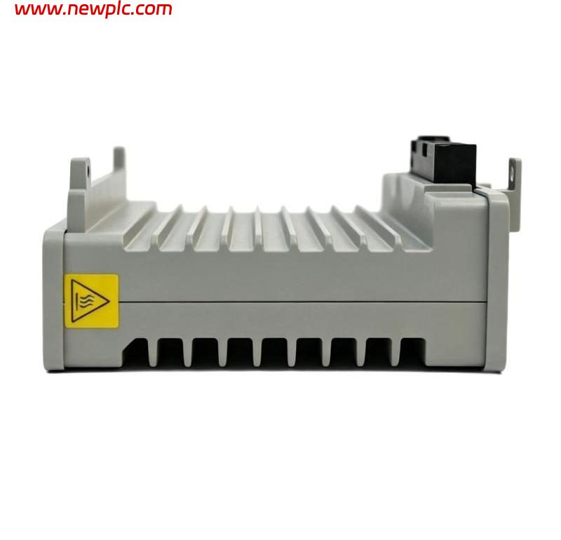 Allen Bradley 1783-MMX6T2S Stratix 5800 Expansion Module Allen Bradley 1783-MMX6T2S Stratix 5800 Expansion Module
