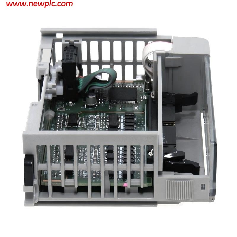 Allen Bradley 1769-OB32T Compact 32-Point Solid-State 24V DC Source Output Module Allen Bradley 1769-OB32T Compact 32-Point Solid-State 24V DC Source Output Module